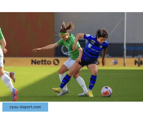 赵瑜洁随队夺得丹麦女足超级联赛冠军荣誉为中国女足新篇章添彩