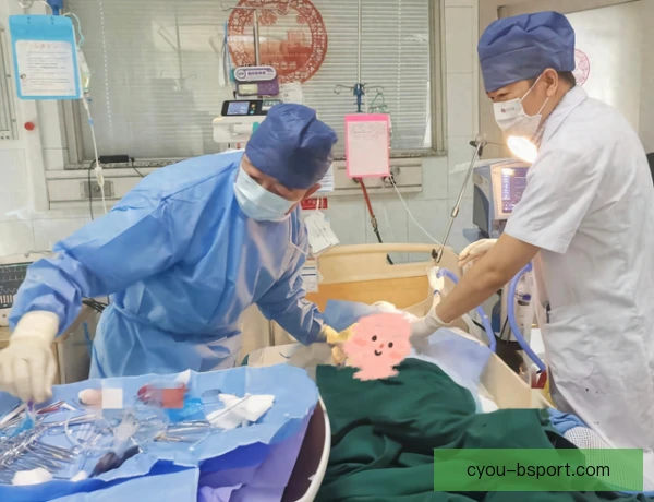 佩剑伤病预防有妙招，科学热身与护具缺一不可